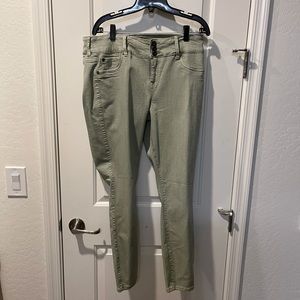 Torrid jeggings in mint